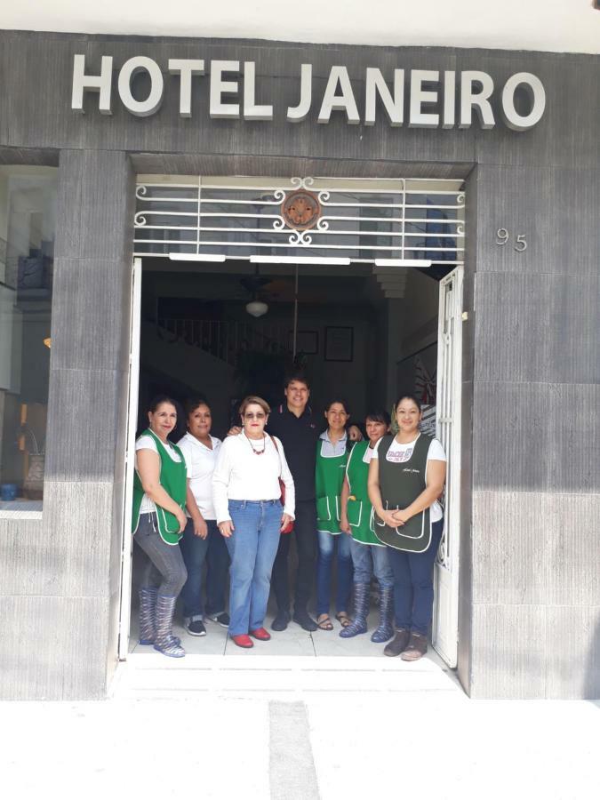 Hotel Janeiro 瓜达拉哈拉 外观 照片